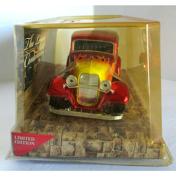 True Value Die Cast Limited Edition 1932 Ford Delivery Van 21718P - Picture 4 of 7